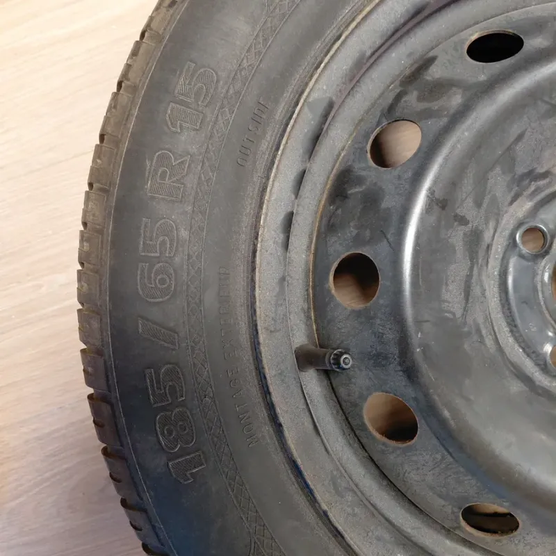 Pneu de secours 185/ 65 r 15 - Photo 2