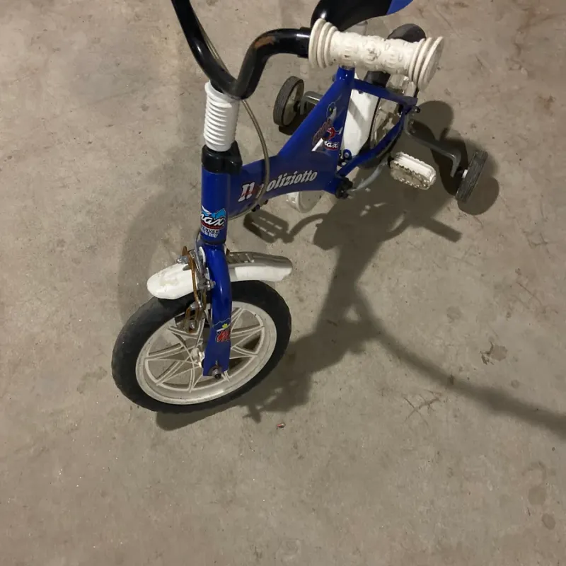 Vélo à roulettes pour enfants - Photo 1