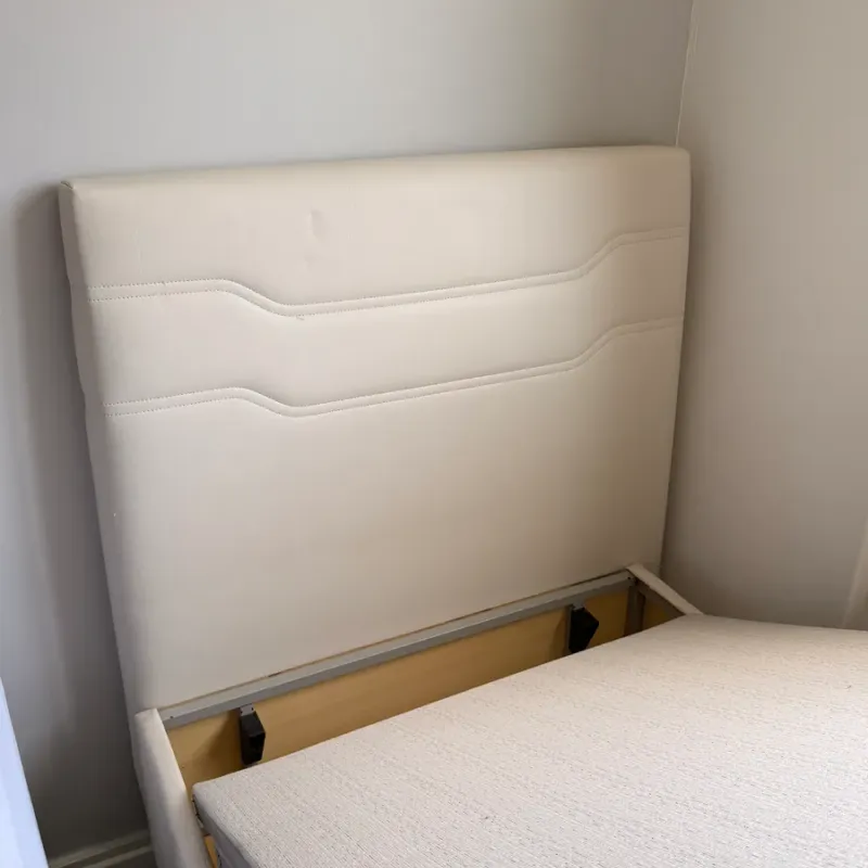 Lit coffre 90×190 avec grand espace de rangement – Très bon état - Photo 4