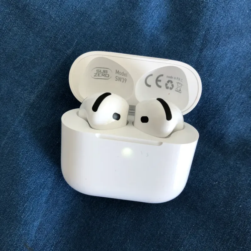 Air Pod - Photo 1