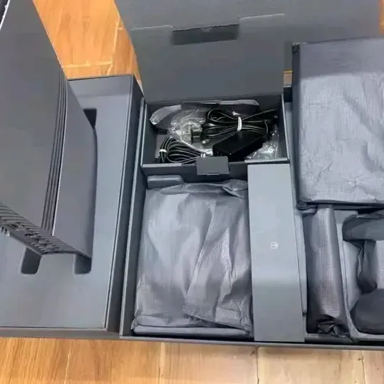 Console PS5 Pro 30th Anniversary Édition - Photo 1