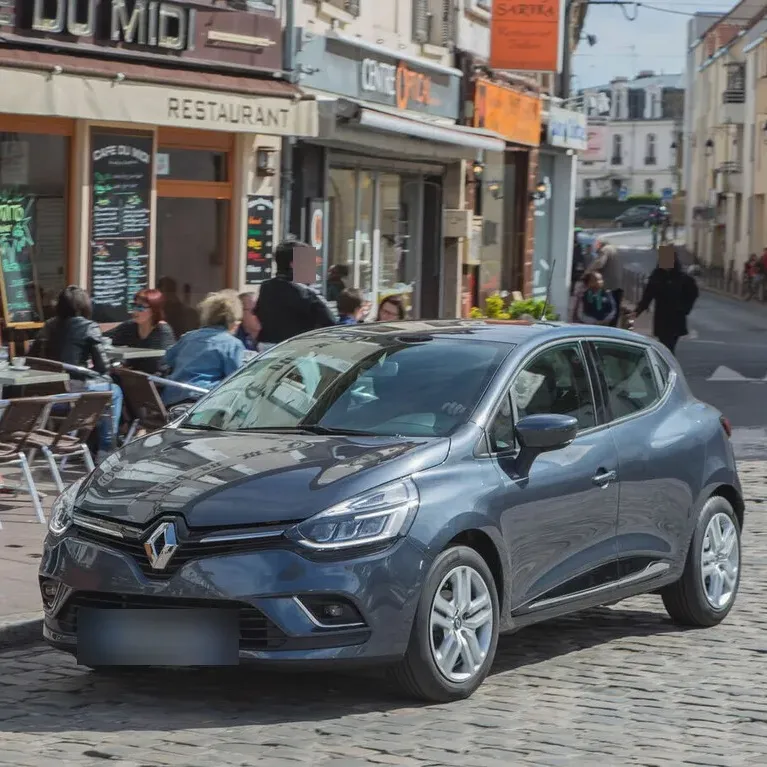 Renault Clio 4 gris foncé - Très bon état - Photo 1