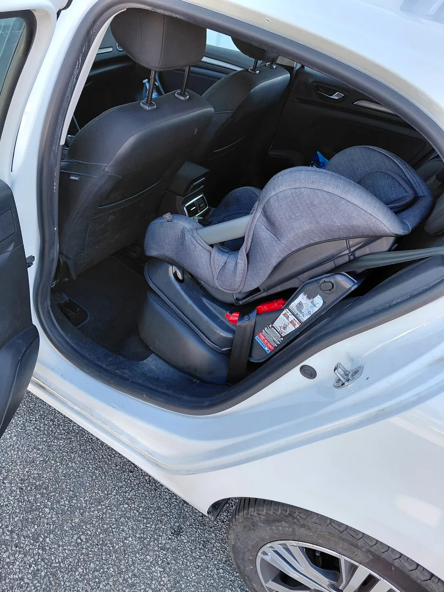 Renault Megane - Photo 6